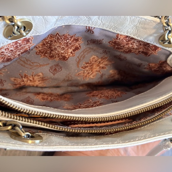 HOBO Refine Double Strap Shoulder Bag - Latte Cream with Gold Hardware - Picture 9 of 17